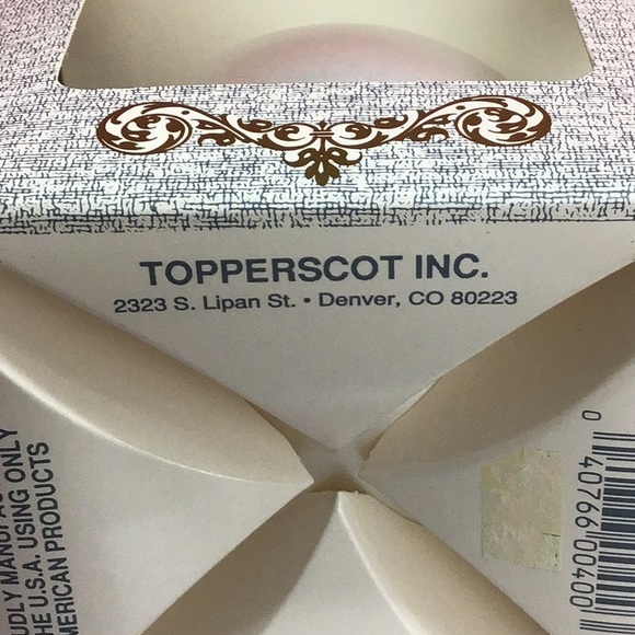 MARILYN MONROE CLASSIC COLLECTORS SERIES GLASS ORNAMENT - Picture 6 of 10